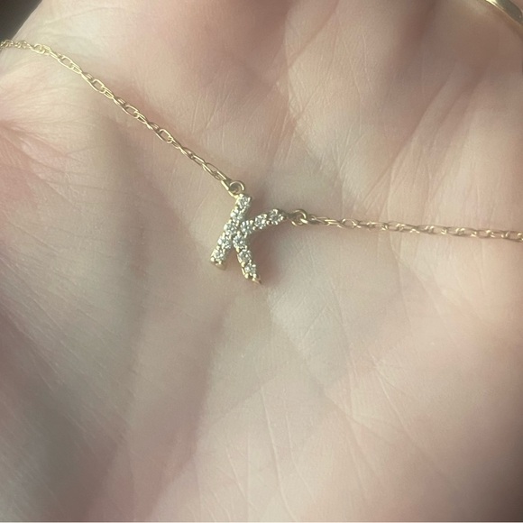 Jennifer Zeuner Gigi 14K Gold “K” Initial Necklace - Picture 1 of 9